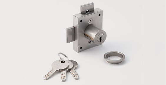 The 7810 has two deadbolts making it handy for double doors or two drawers with one lock