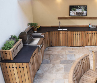 Which components would you choose for an outdoor kitchen?